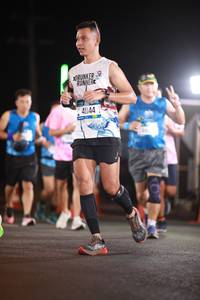 BIB: 41144
                            <button type="button" onclick="openModal(21564983)" class="btn btn-primary btn-sm float-right btn-popup" data-toggle="modal" data-target=".modal-high-quality">
                        <i class="fas fa-shopping-cart"></i> Add to Cart
                    </button>
                                            <button type="button" onclick="isThisMe(21564983, true)" class="btn btn-success btn-sm float-right btn-popup btn-isme hidden" data-toggle="tooltip" data-placement="bottom" title="นี่คือรูปของคุณใช่ไหม คลิกที่นี่เพื่อเอาเข้าอัลบั้ม">
                        <i class="fas fa-plus"></i> Add to album
                    </button>
                    <button type="button" onclick="isThisMe(21564983, false)" class="btn btn-warning btn-sm float-right btn-popup btn-isnotme hidden">
                        <i class="fas fa-ban"></i> Remove from album
                    </button>